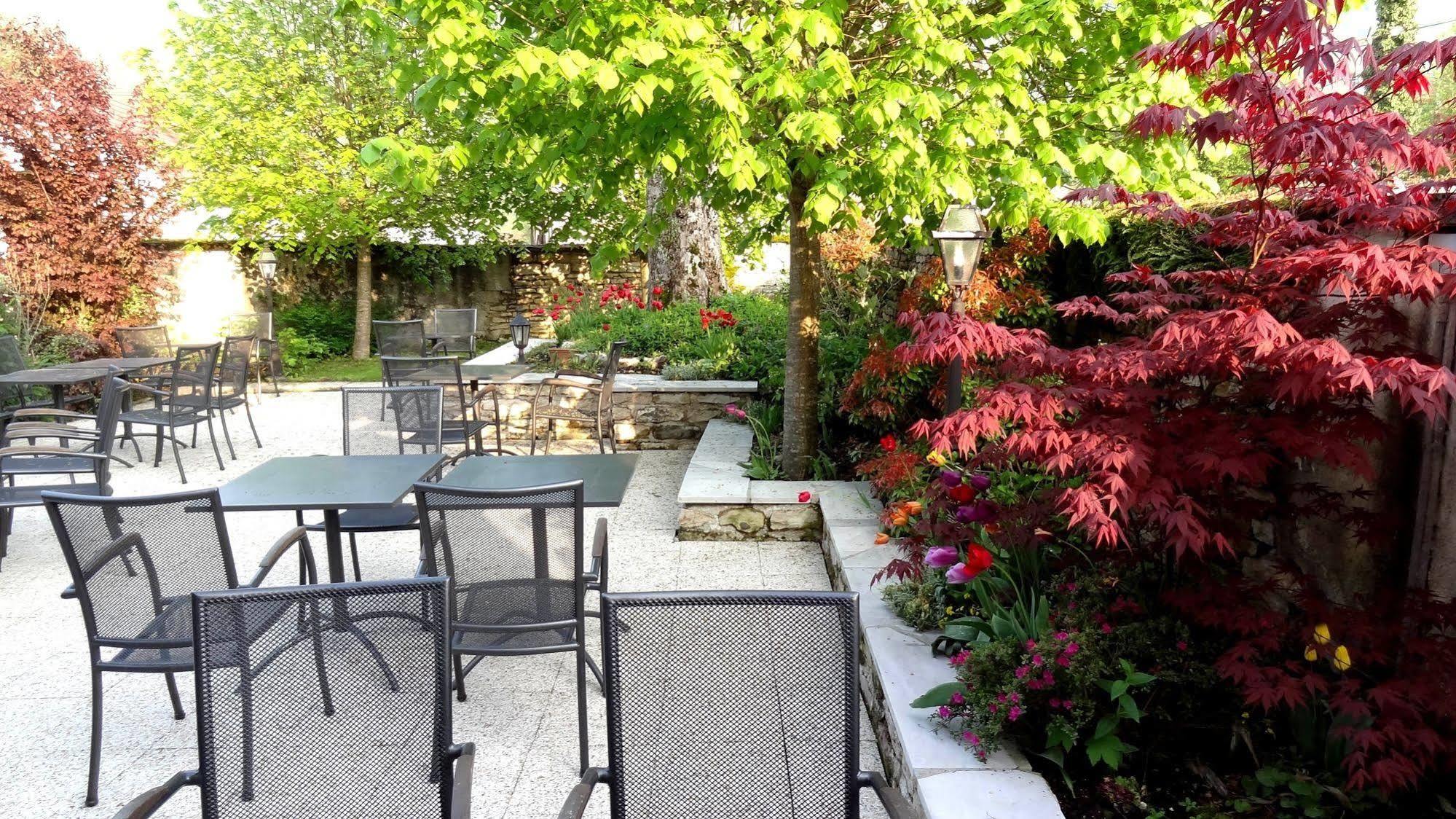 Logis Hotel Calisola Besancon - Soiree Etape Chalezeule Exterior photo
